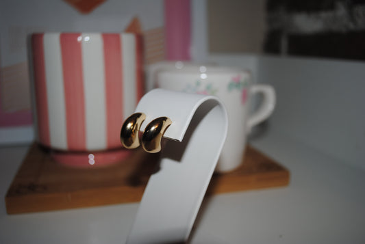 Small gold post hoop